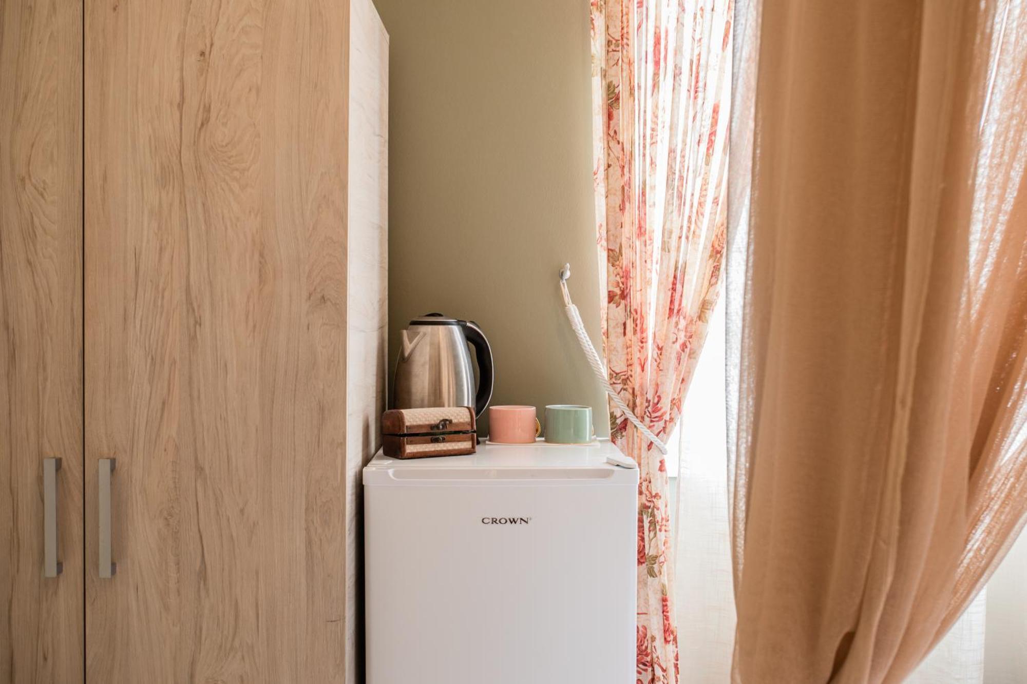 Alegria Simple Economy Rooms Athen Exterior foto