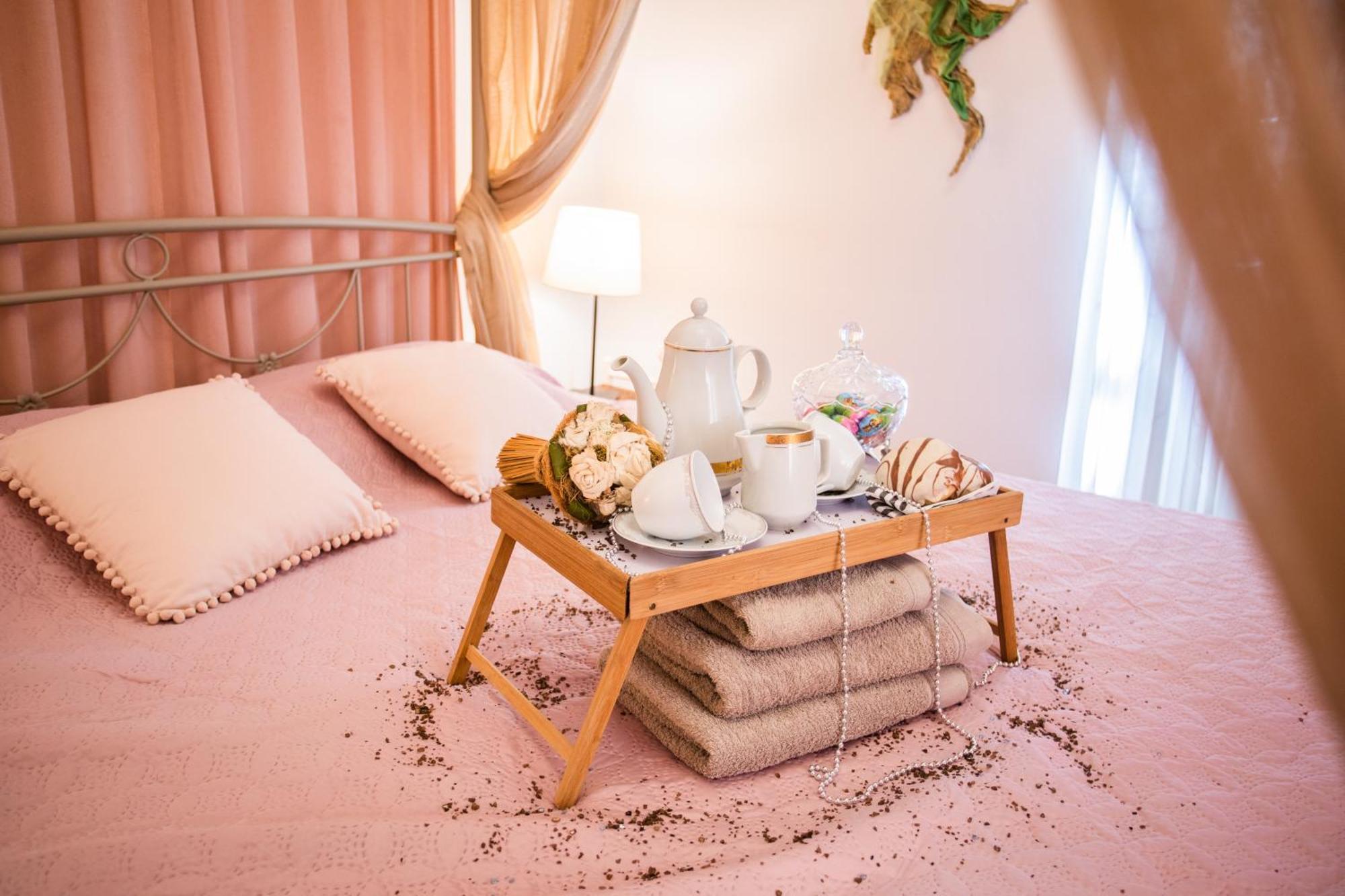 Alegria Simple Economy Rooms Athen Exterior foto